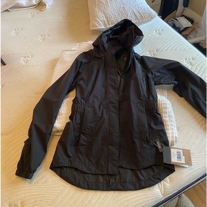 North face resolve raincoat parka XS NWT